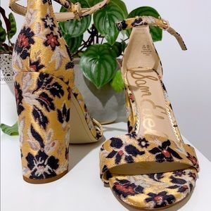 NWT 👡 Yaro Floral Sam Edelman heels